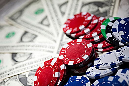 luckyplus mobile interface showing sports betting and casino categories on a smartphone screen